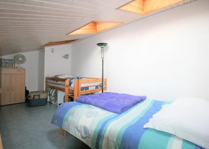 Maison Dans Piscine Juillet Et Aout Casa de Férias *